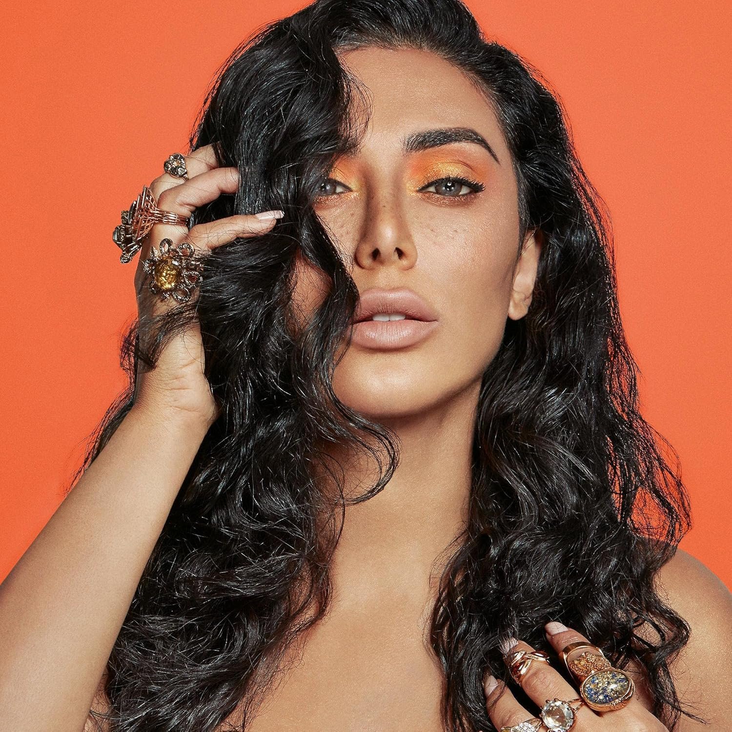 91eAbVUNftS._AC_SL1500_ Huda Beauty Loose Powder - Image 1